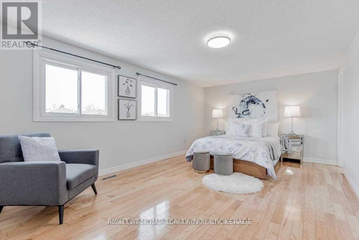 49 Sorrell Crescent, Markham, Ontario  L3S 1L5 - Photo 16 - N12469842