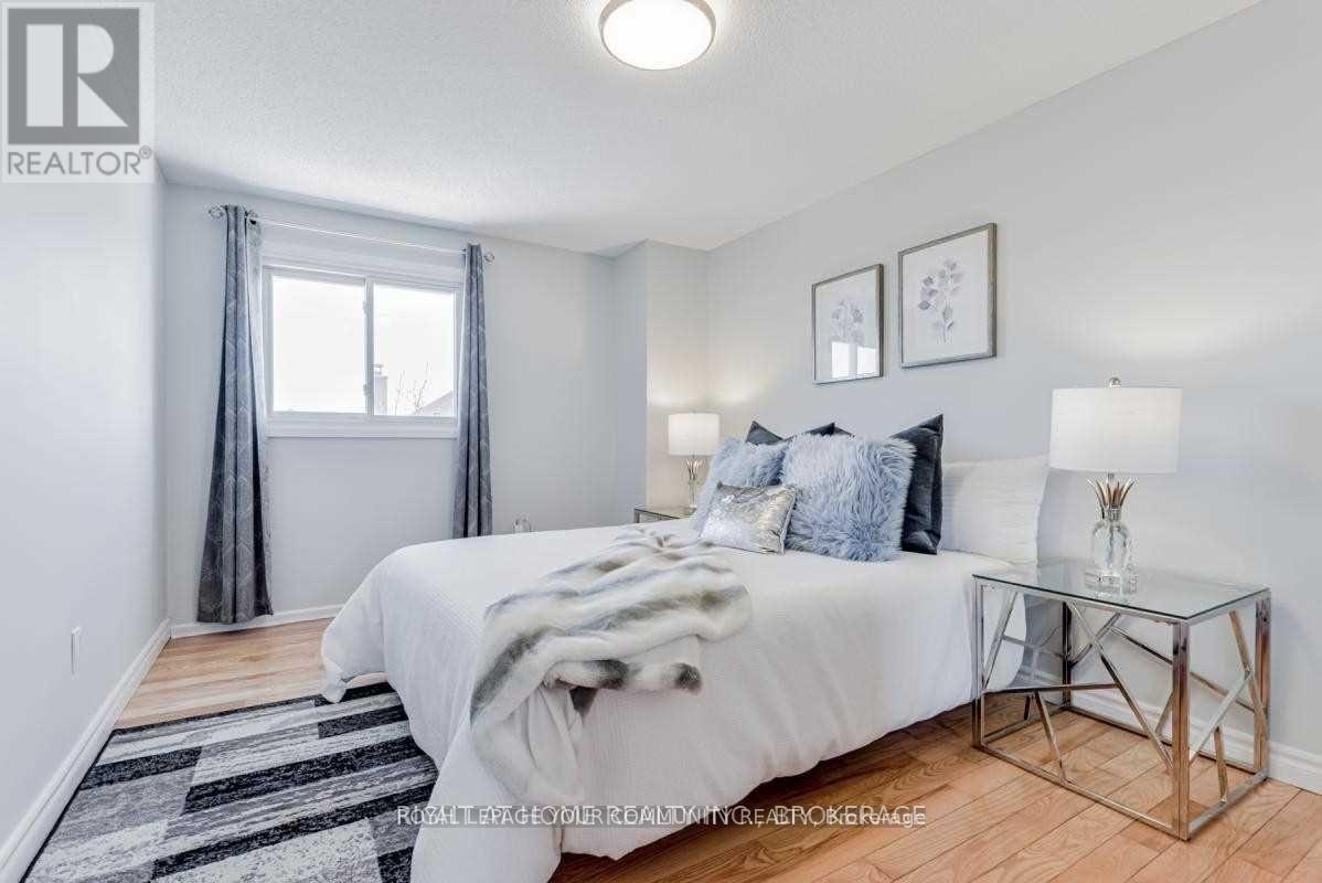 49 Sorrell Crescent, Markham, Ontario  L3S 1L5 - Photo 20 - N12469842