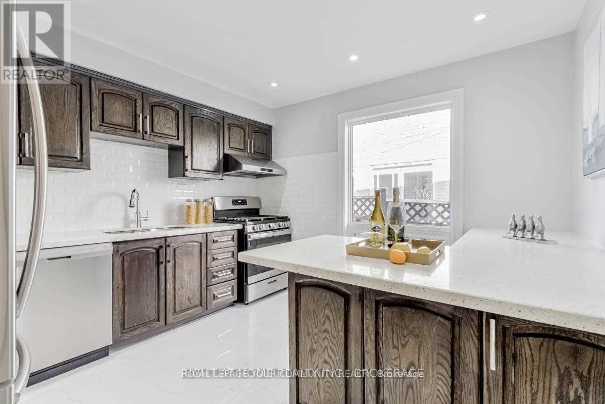 49 Sorrell Crescent, Markham, Ontario  L3S 1L5 - Photo 9 - N12469842
