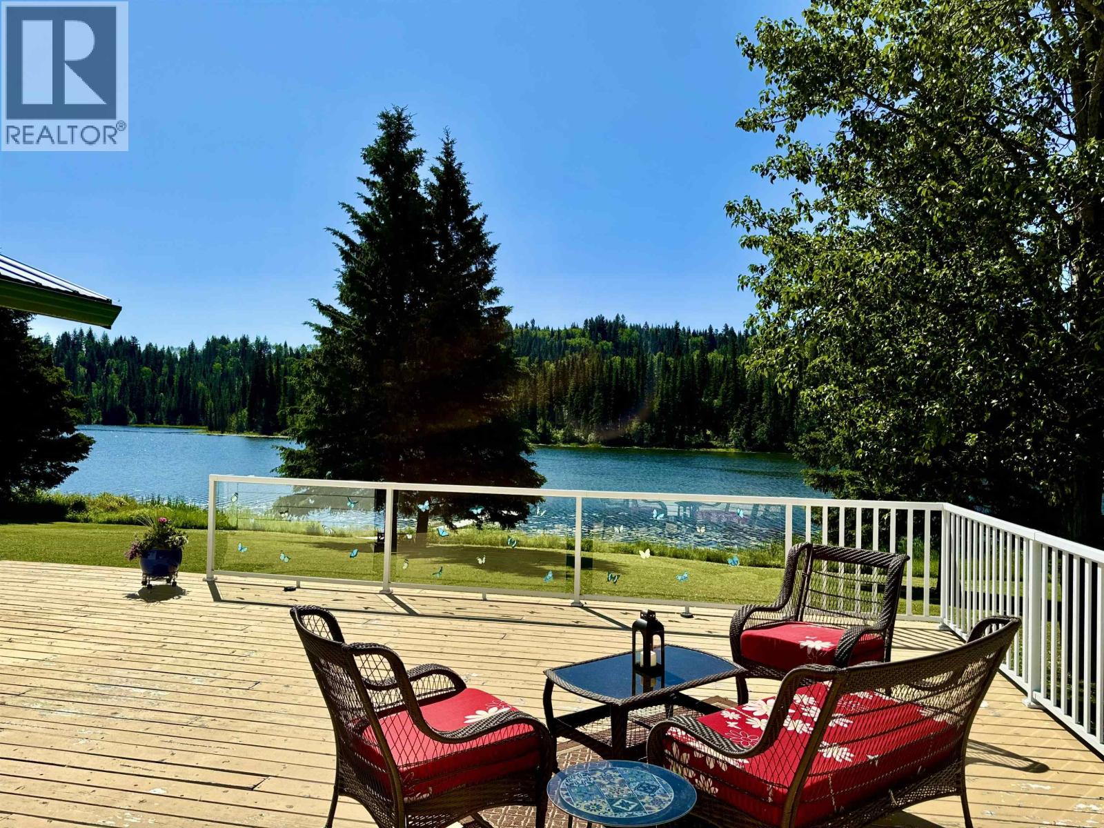 8320 RAINBOW COUNTRY ROAD, Bridge Lake, British Columbia