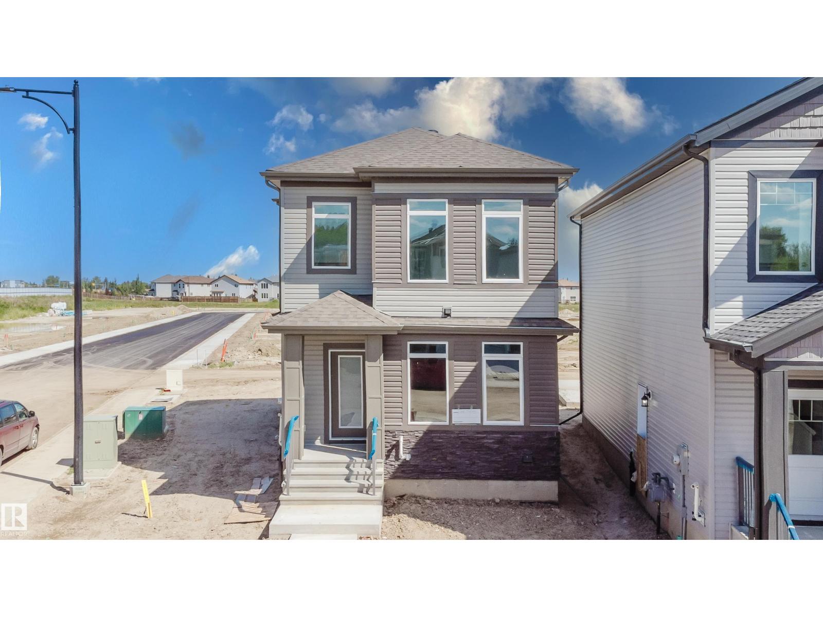 261 Munn Wy, Leduc, Alberta  T9E 0S9 - Photo 2 - E4462664