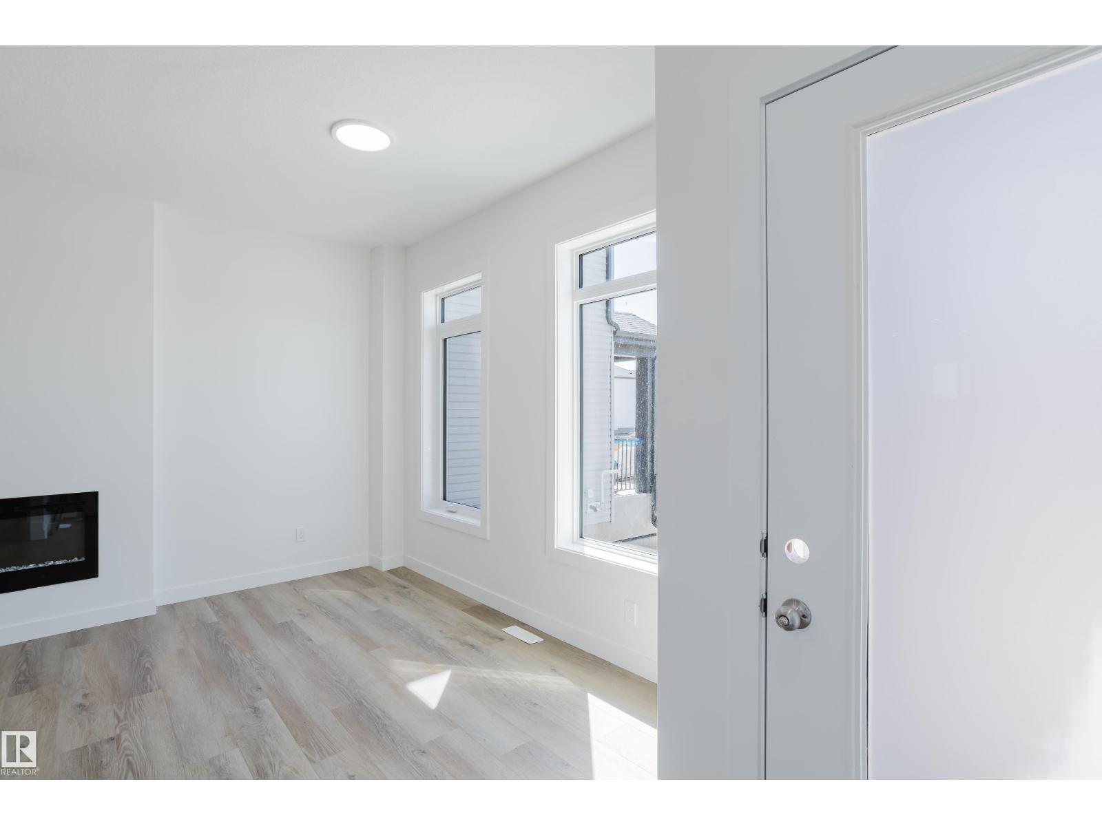 261 Munn Wy, Leduc, Alberta  T9E 0S9 - Photo 6 - E4462664