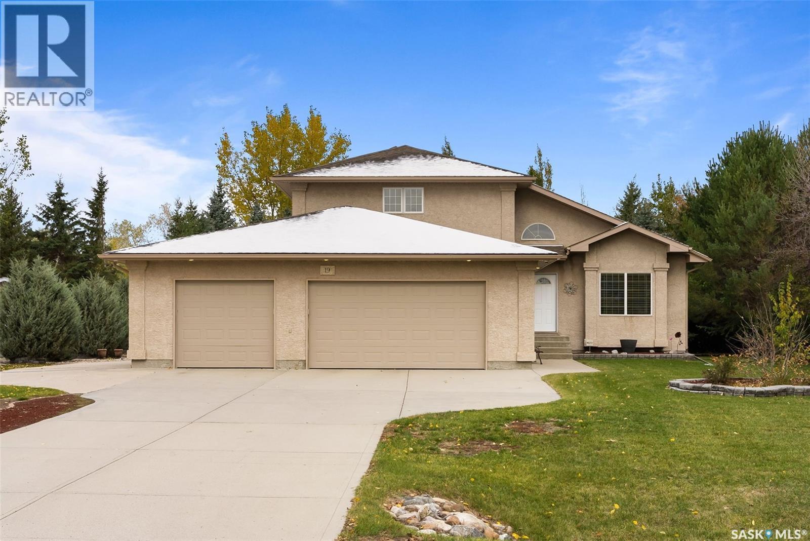 19 Lott ROAD, White City, Saskatchewan