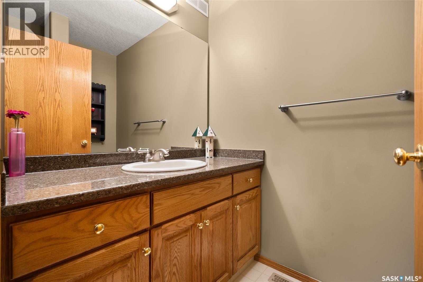 19 Lott Road, White City, Saskatchewan  S4L 5B1 - Photo 23 - SK020822