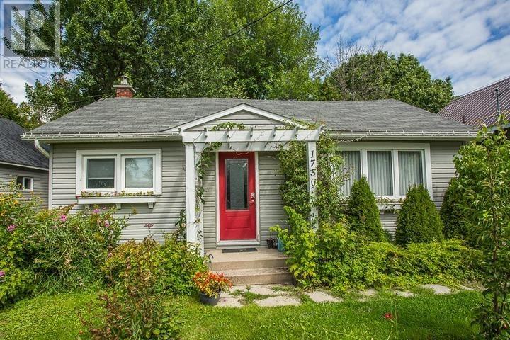 1750 Queen St E, Sault Ste. Marie, Ontario  P6A 2H1 - Photo 1 - SM252356