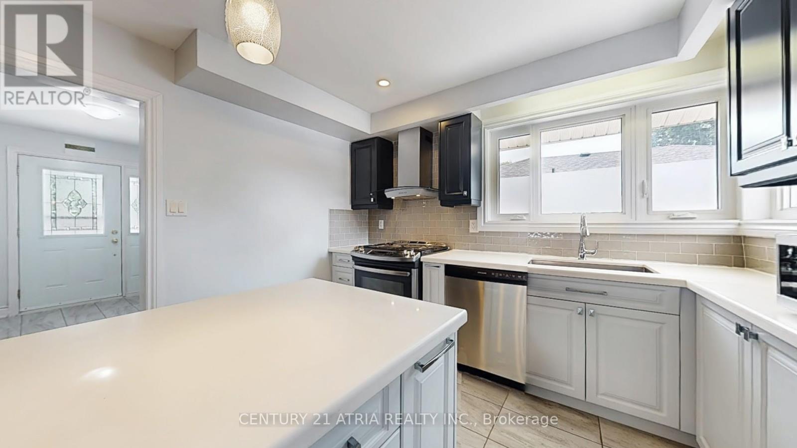 82 Clementine Square, Toronto, Ontario  M1G 2V7 - Photo 12 - E12333088