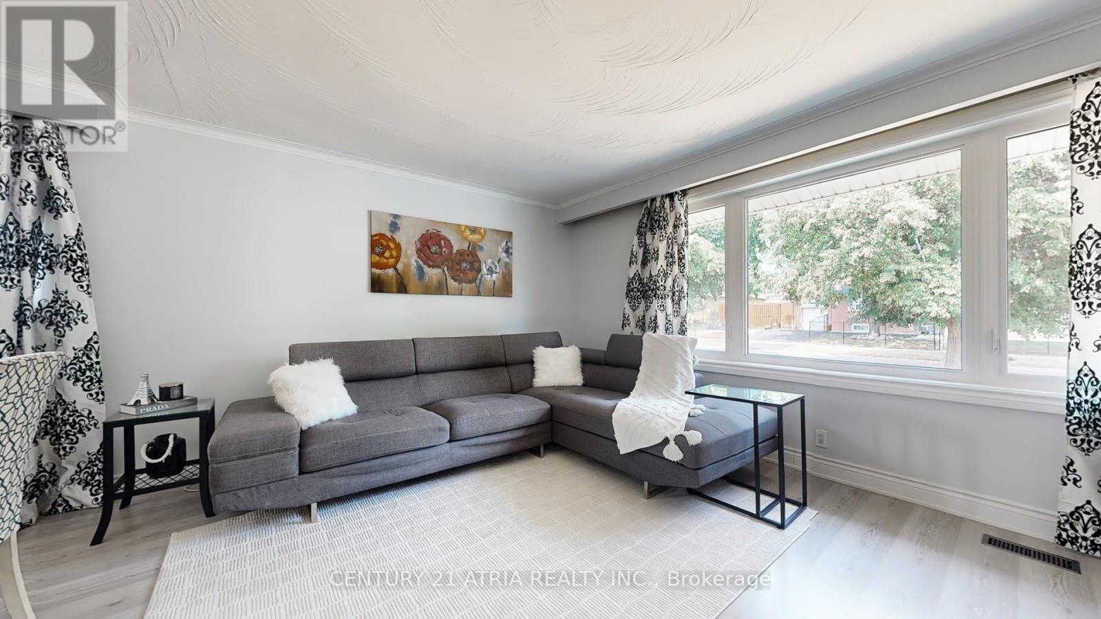 82 Clementine Square, Toronto, Ontario  M1G 2V7 - Photo 3 - E12333088