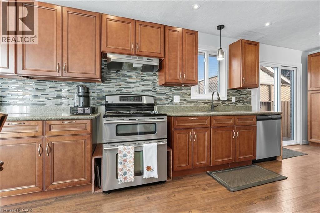 361 Cornerbrook Place, Waterloo, Ontario  N2V 1M3 - Photo 11 - 40773785