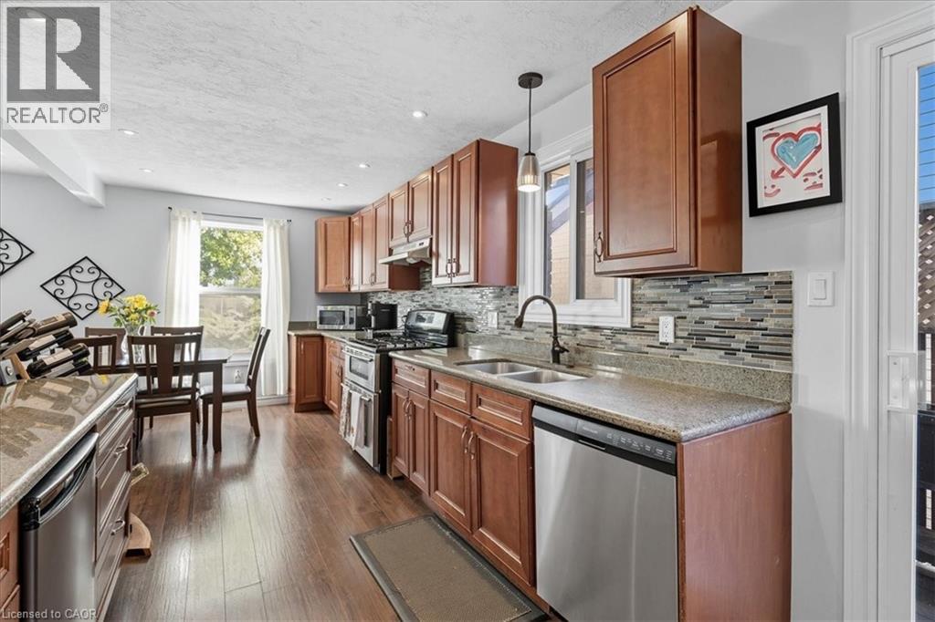 361 Cornerbrook Place, Waterloo, Ontario  N2V 1M3 - Photo 14 - 40773785