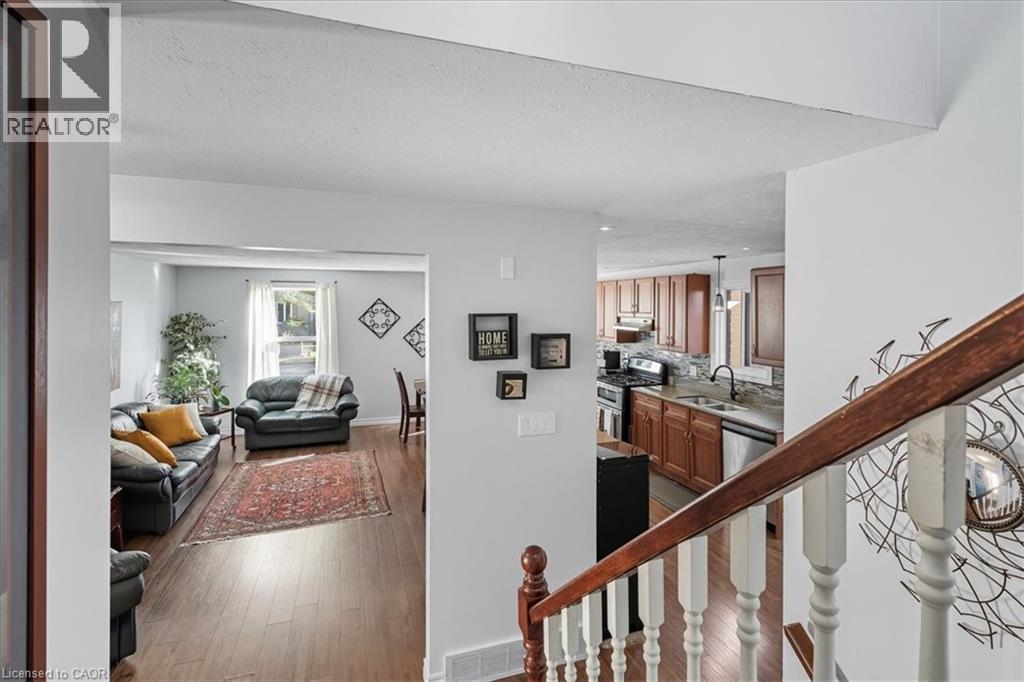 361 Cornerbrook Place, Waterloo, Ontario  N2V 1M3 - Photo 16 - 40773785