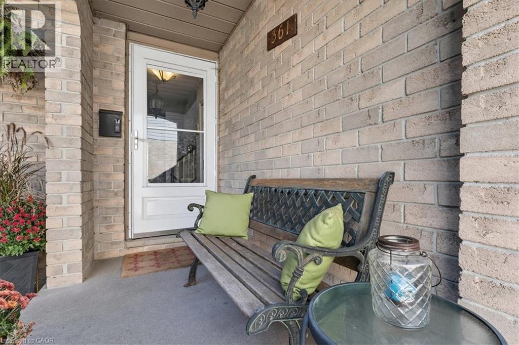 361 Cornerbrook Place, Waterloo, Ontario  N2V 1M3 - Photo 5 - 40773785