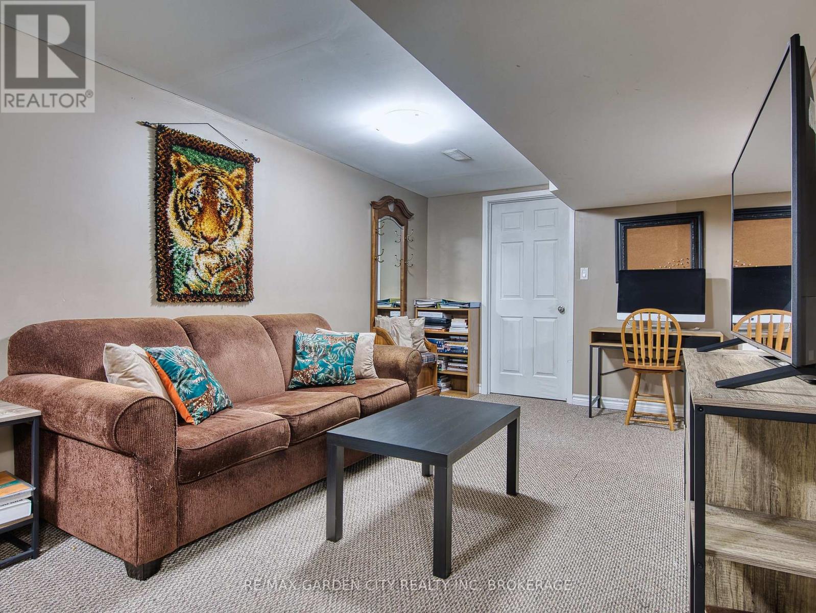 3563 Harvard Avenue, Niagara Falls (Casey), Ontario  L2J 3C6 - Photo 29 - X12469857