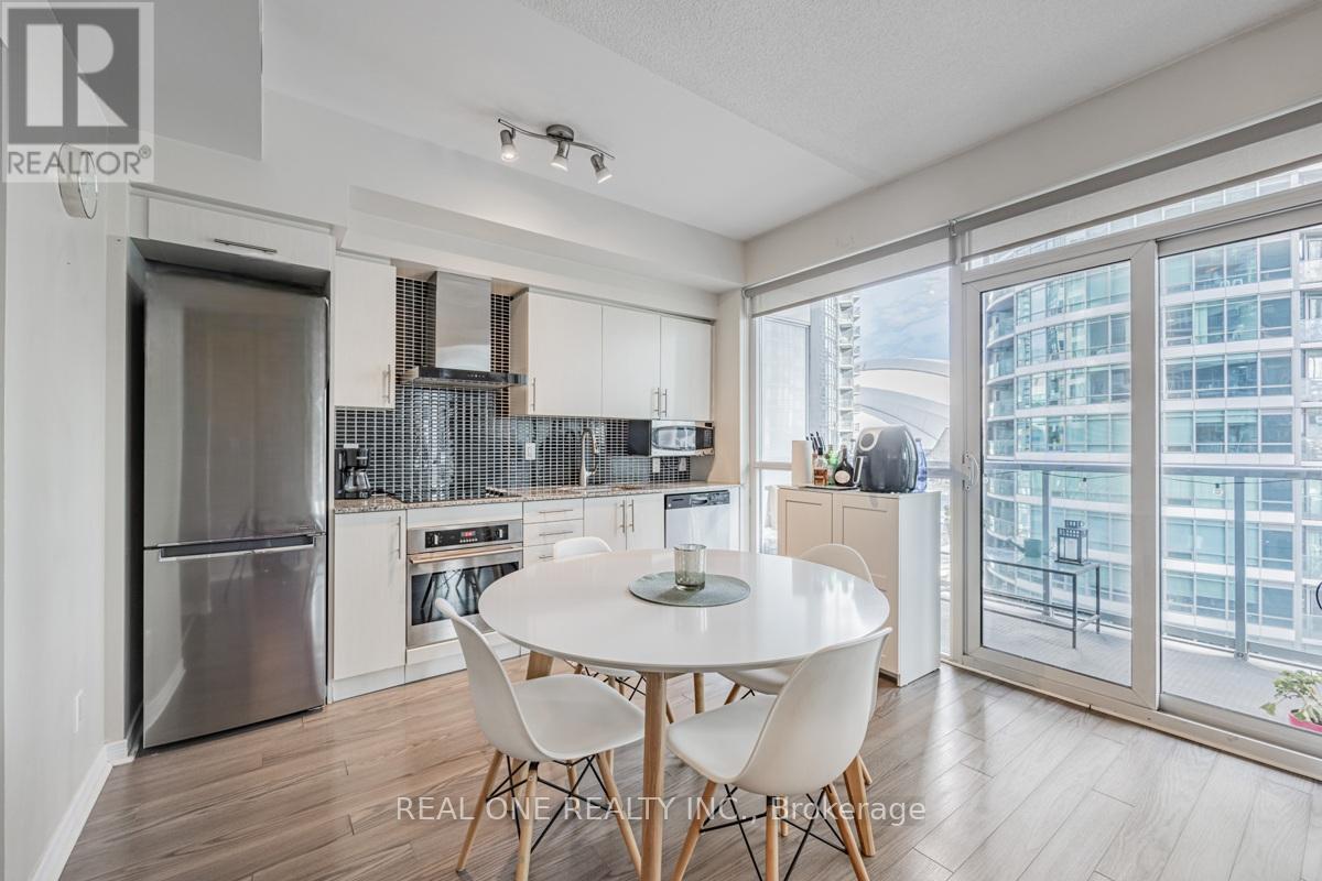1105 - 352 FRONT STREET W, Toronto, Ontario