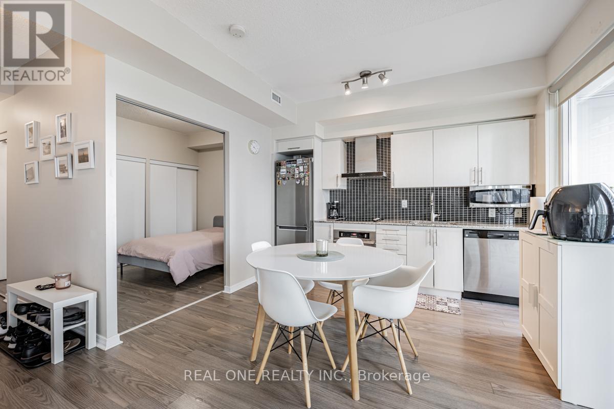 1105 - 352 Front Street W, Toronto, Ontario  M5V 0K3 - Photo 15 - C12469848