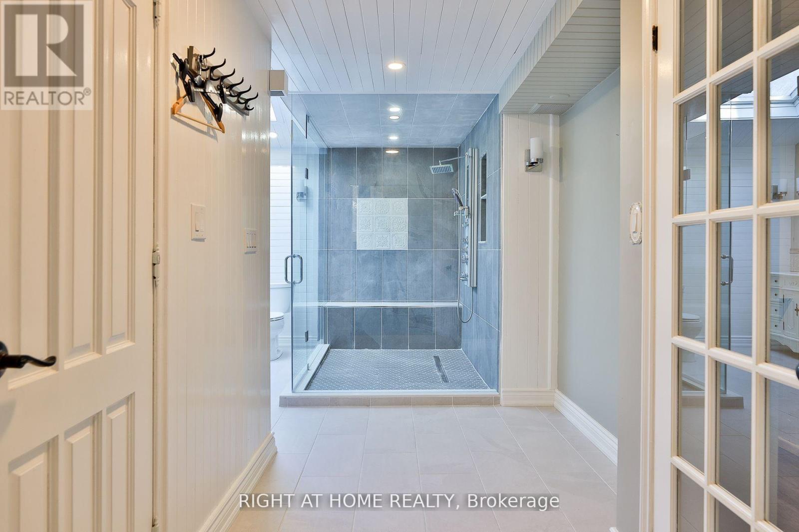 1901 Spruce Hill Road, Pickering, Ontario  L1V 1S6 - Photo 20 - E12469854