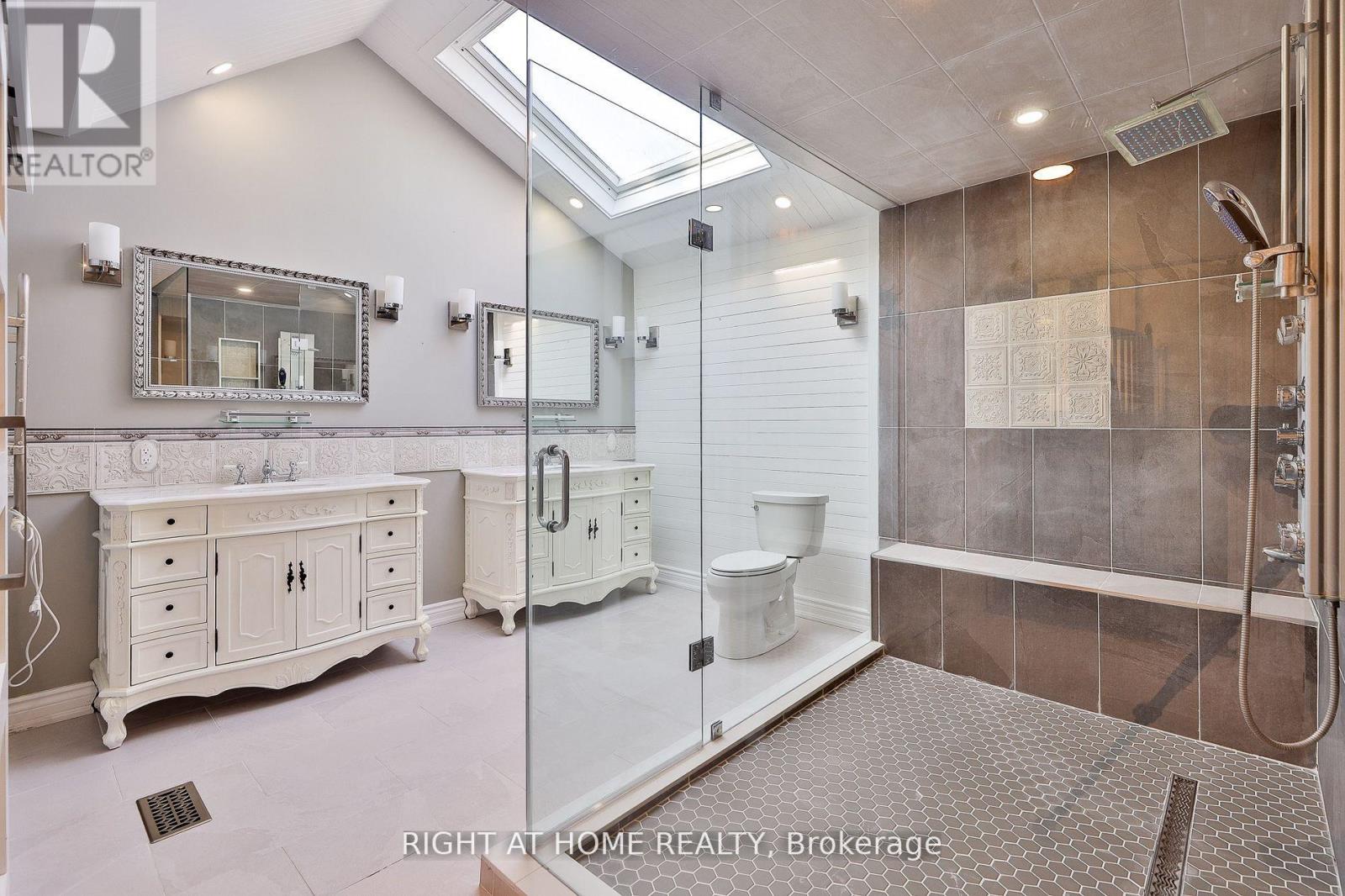 1901 Spruce Hill Road, Pickering, Ontario  L1V 1S6 - Photo 22 - E12469854