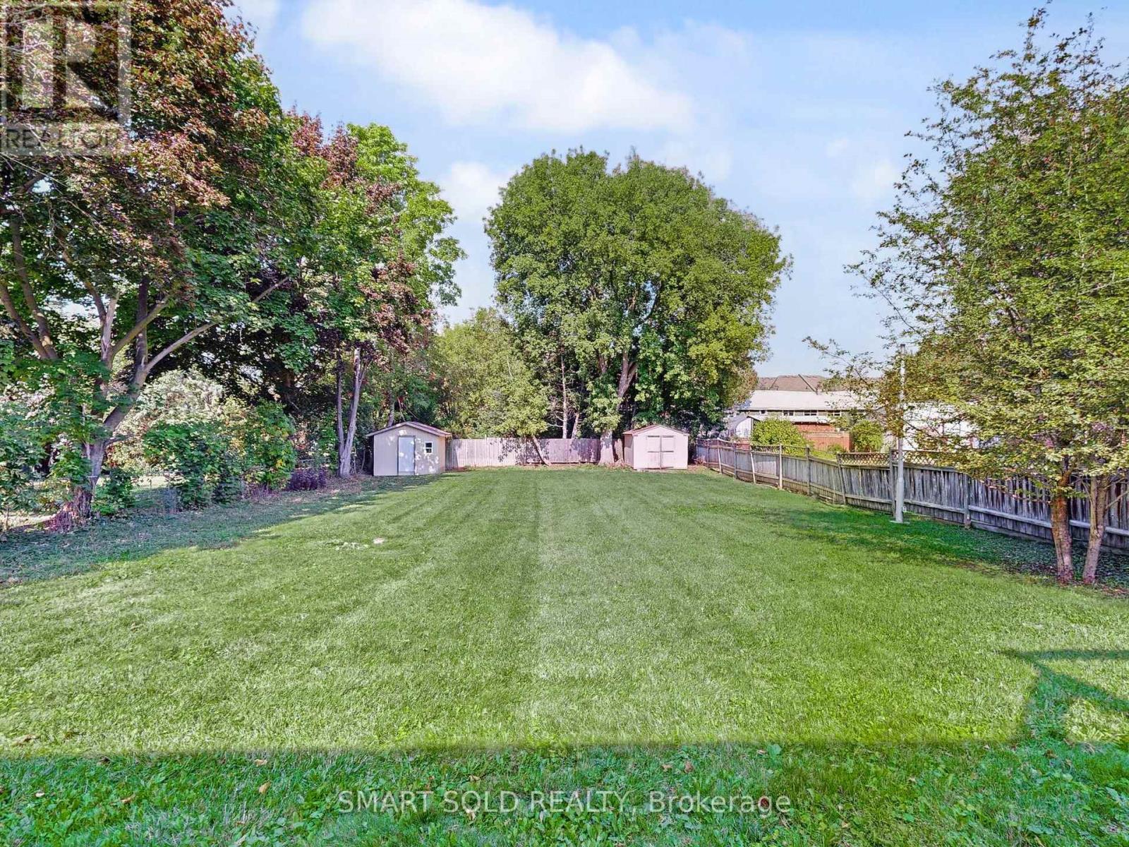 1051 Janette Street, Newmarket, Ontario  L3Y 3C4 - Photo 48 - N12469847