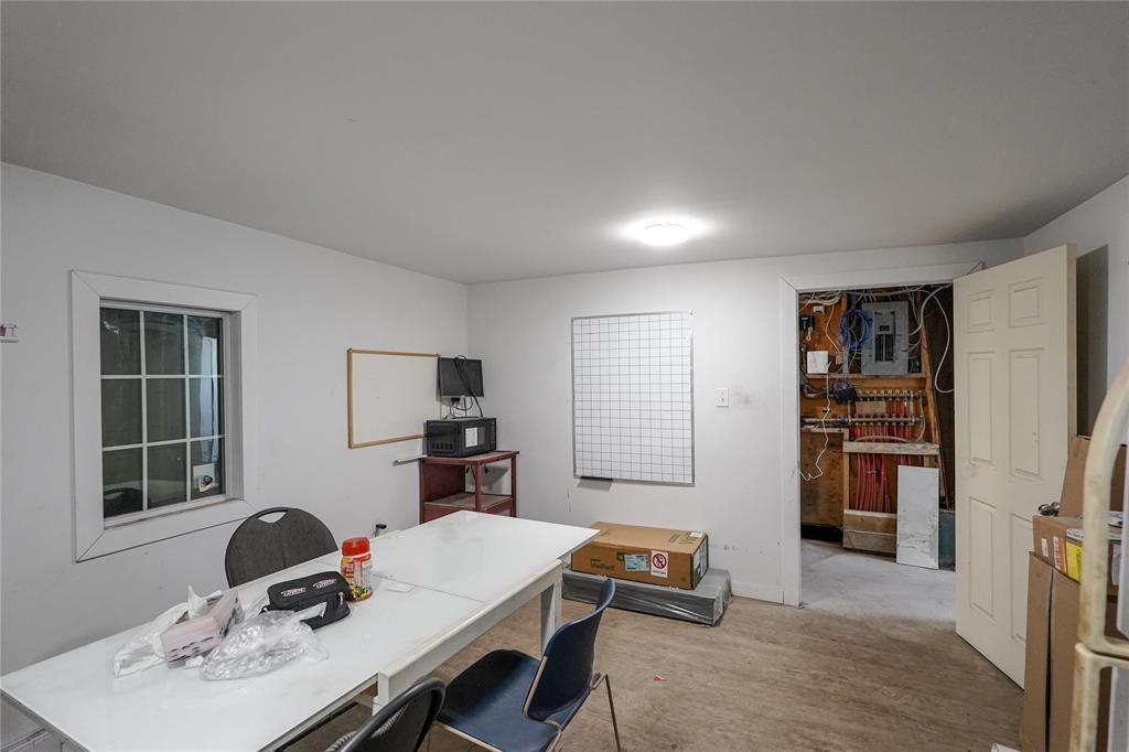 7 Industrial Road N, St Andrews, Manitoba  R1A 3N8 - Photo 8 - 202526215