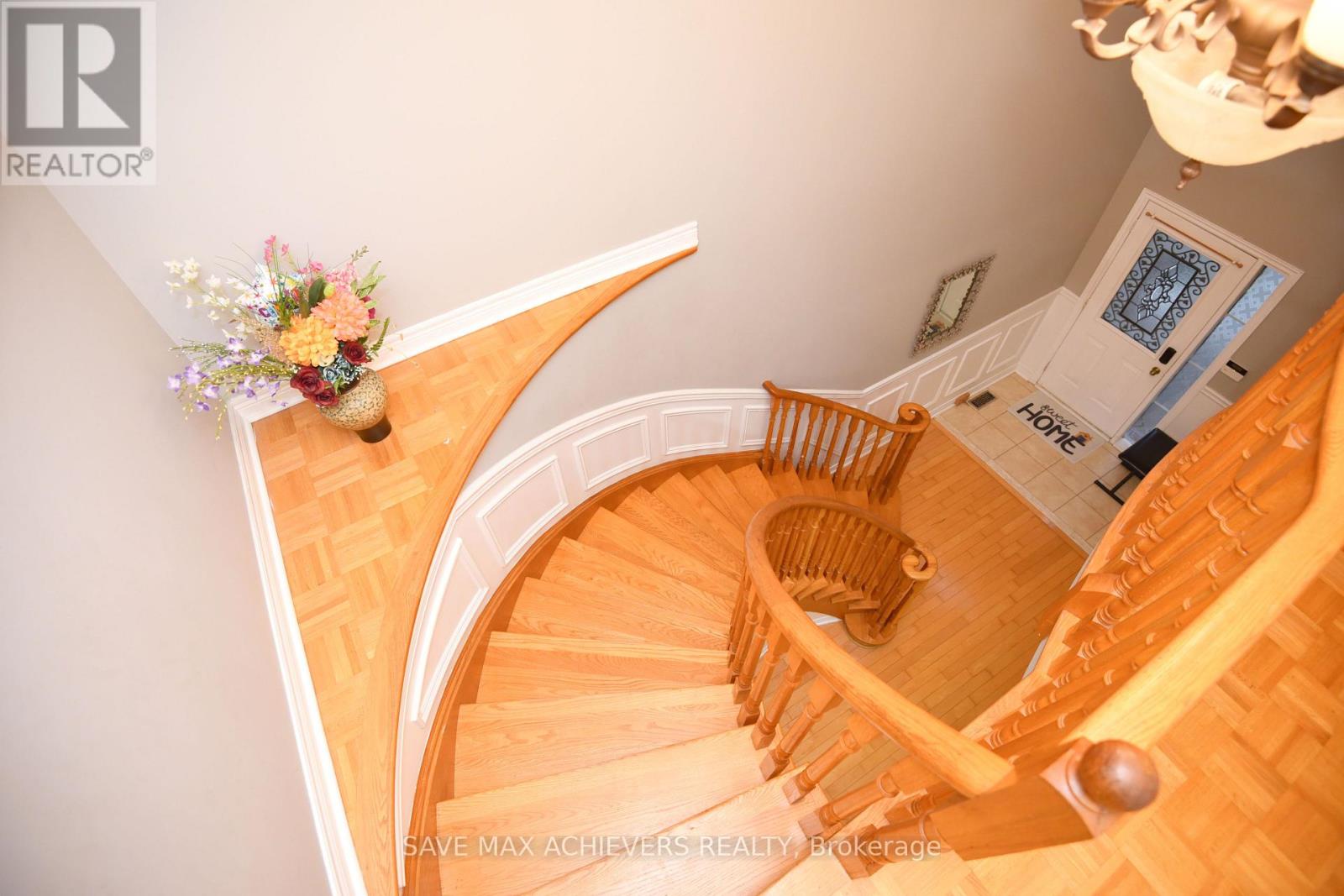 521 Navigator Drive, Mississauga, Ontario  L5W 1P5 - Photo 19 - W12469849