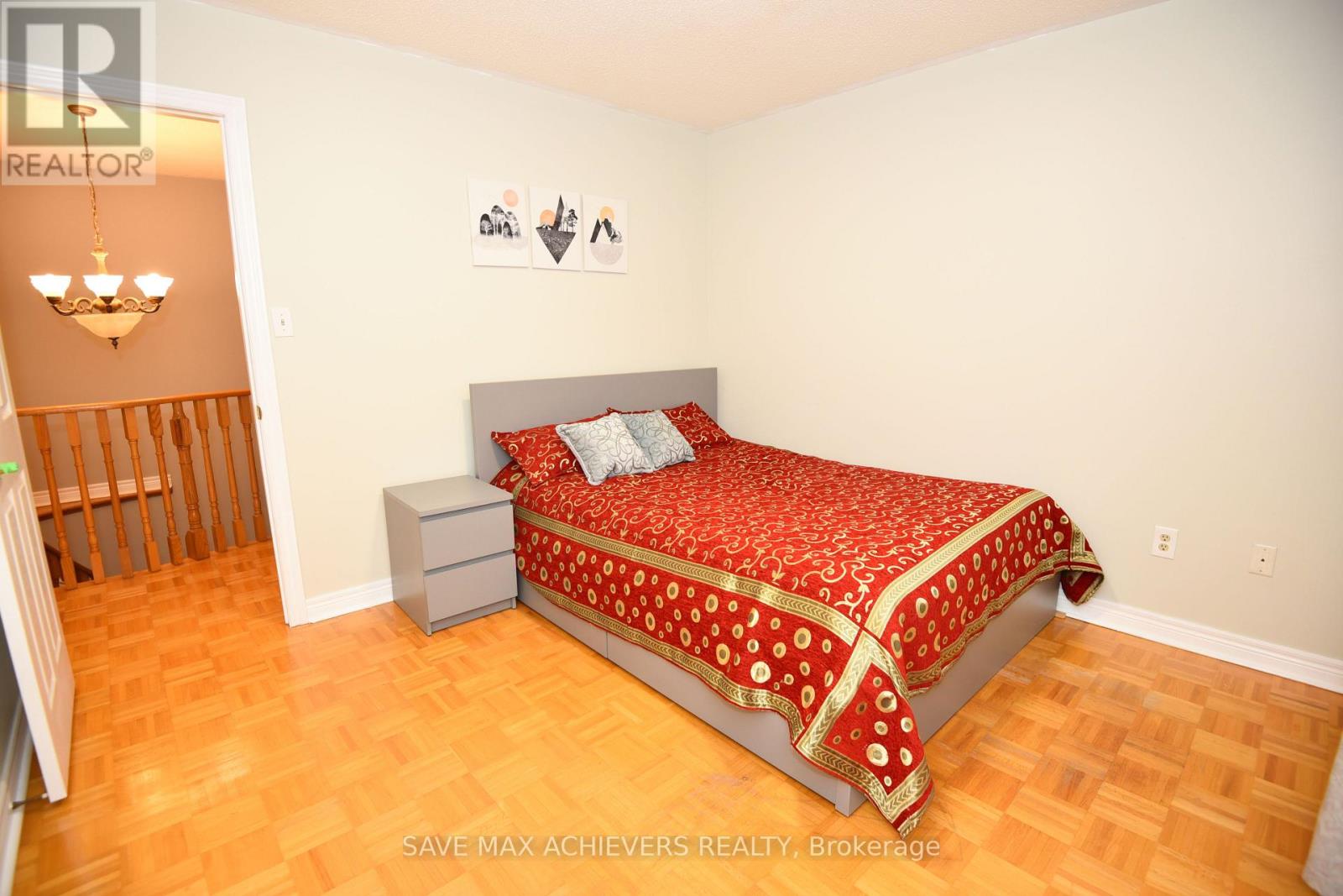 521 Navigator Drive, Mississauga, Ontario  L5W 1P5 - Photo 27 - W12469849