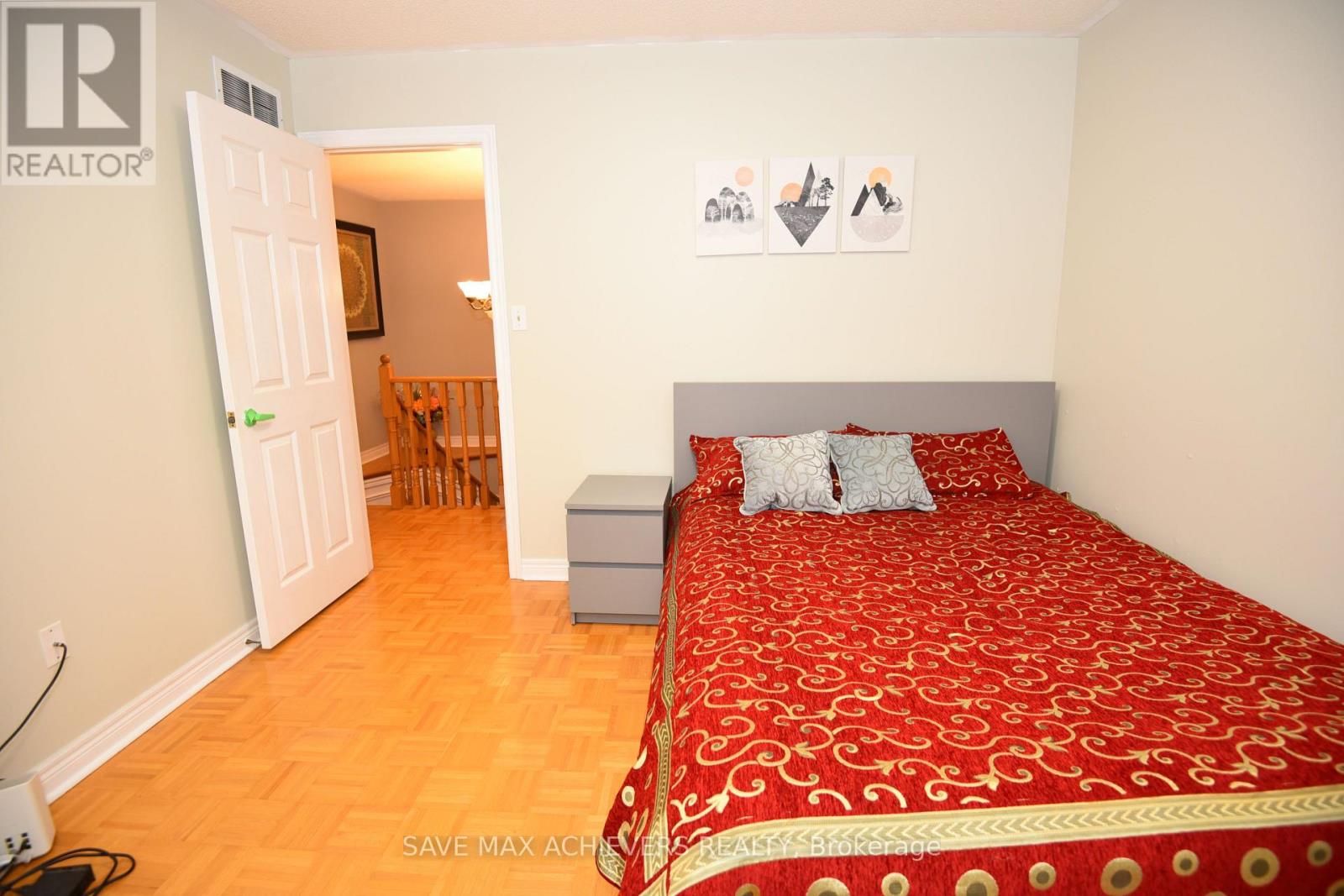 521 Navigator Drive, Mississauga, Ontario  L5W 1P5 - Photo 28 - W12469849