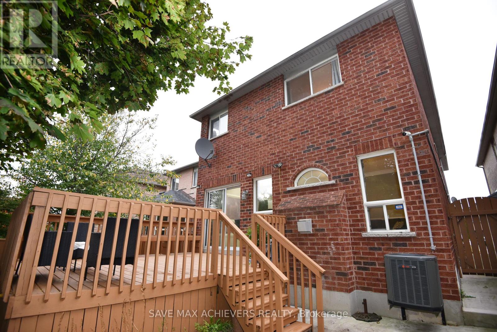 521 Navigator Drive, Mississauga, Ontario  L5W 1P5 - Photo 46 - W12469849