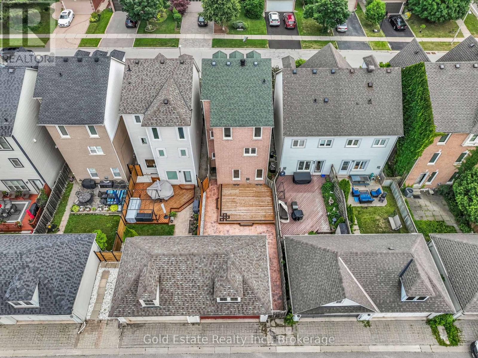 2259 Meadowland Drive N, Oakville, Ontario  L6H 6H3 - Photo 46 - W12469853