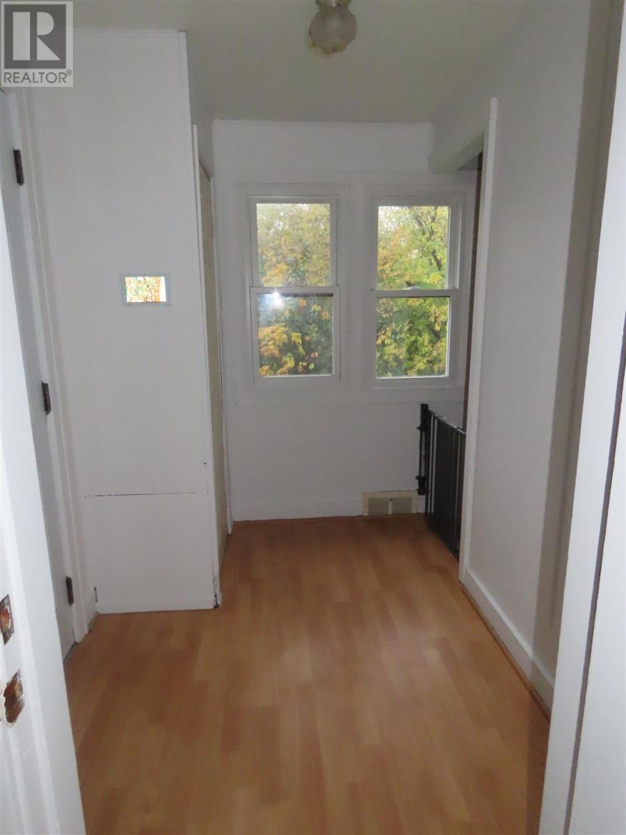 135 Carufel Ave, Sault Ste Marie, Ontario  P6C 4T5 - Photo 3 - SM253005