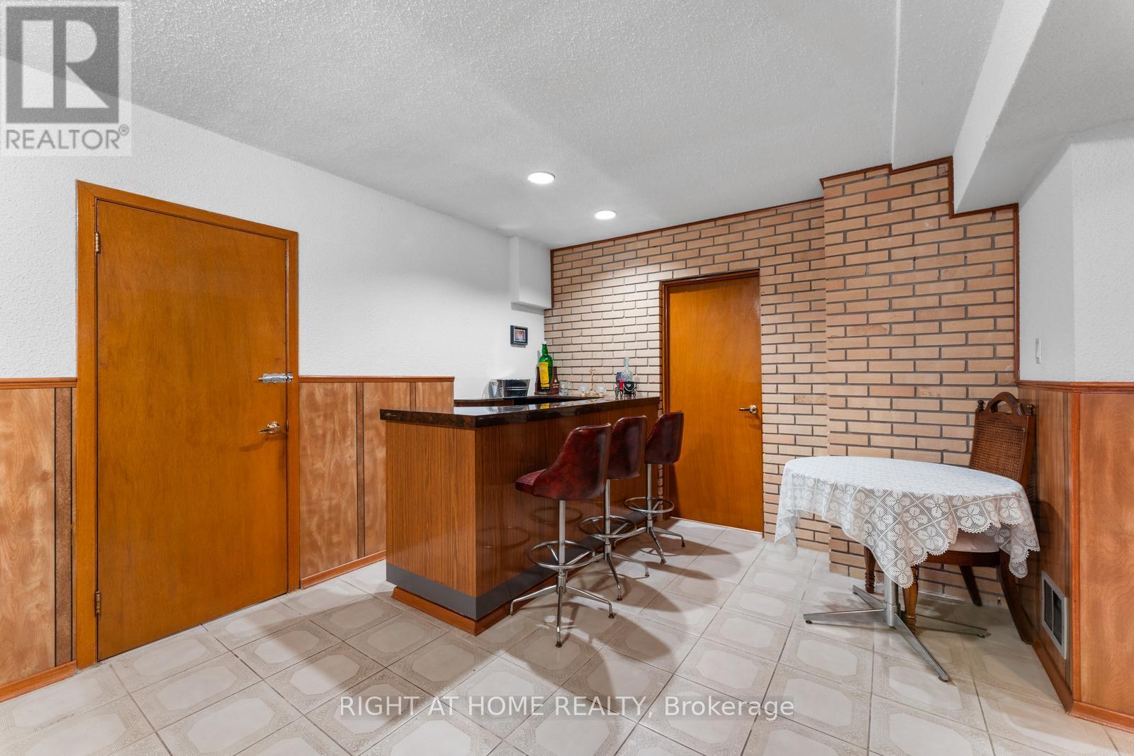 254 Richard Clark Drive, Toronto, Ontario  M3M 1W2 - Photo 28 - W12469864
