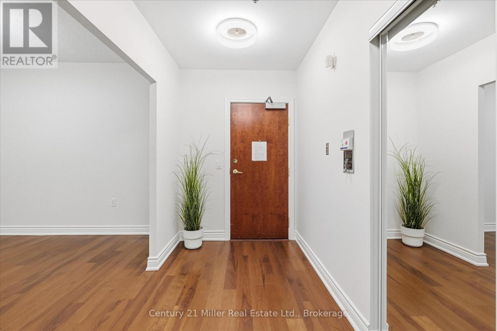 2110 - 100 Burloak Drive, Burlington, Ontario  L7L 6P6 - Photo 20 - W12469873