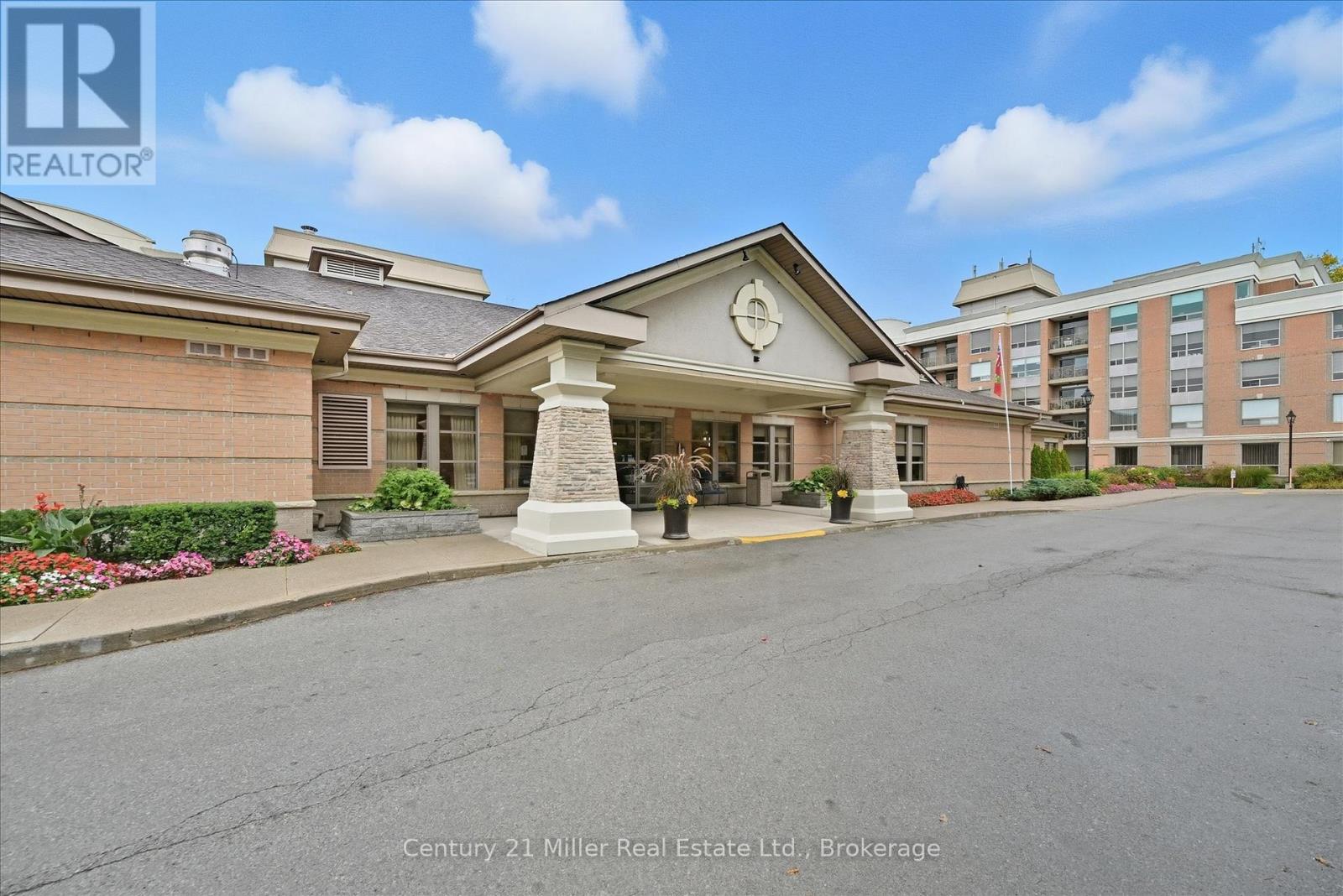 2110 - 100 Burloak Drive, Burlington, Ontario  L7L 6P6 - Photo 26 - W12469873