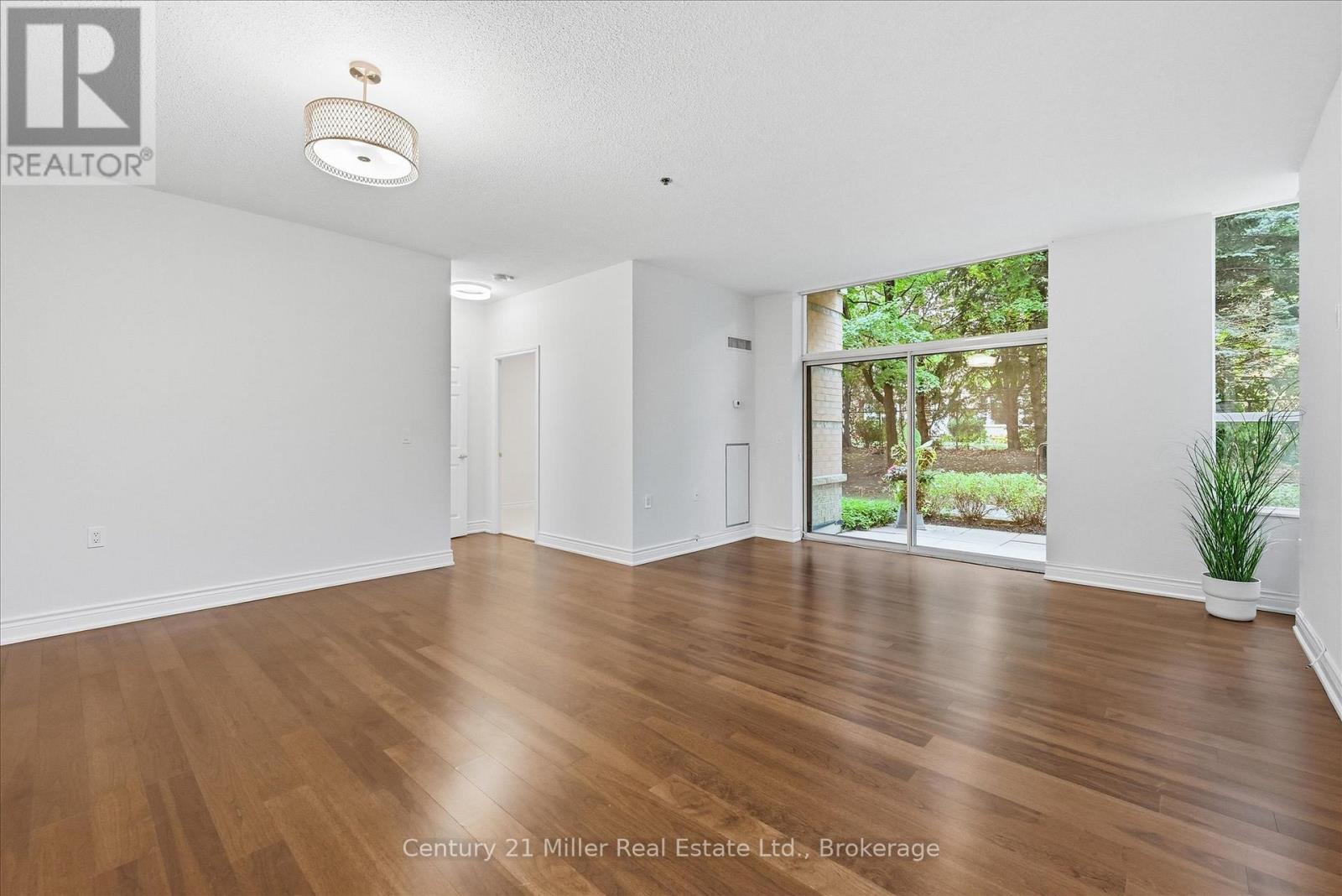 2110 - 100 Burloak Drive, Burlington, Ontario  L7L 6P6 - Photo 7 - W12469873