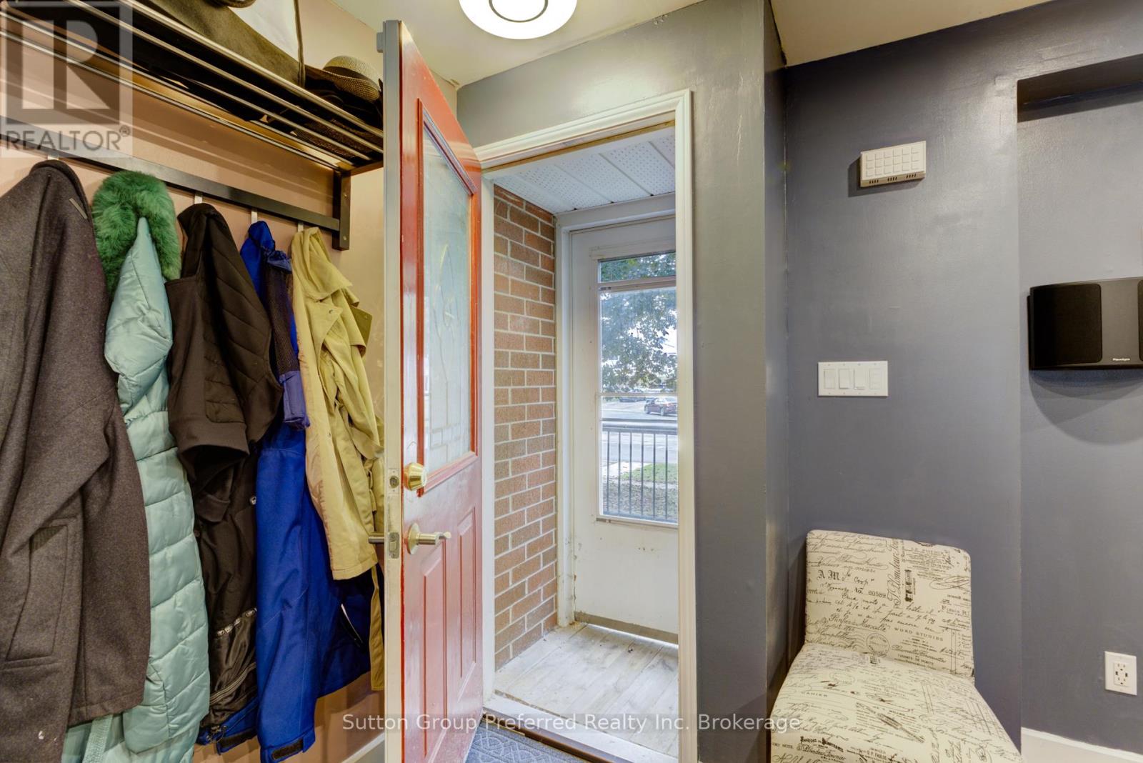134 Keats Drive, Woodstock, Ontario  N4S 8B8 - Photo 7 - X12469595