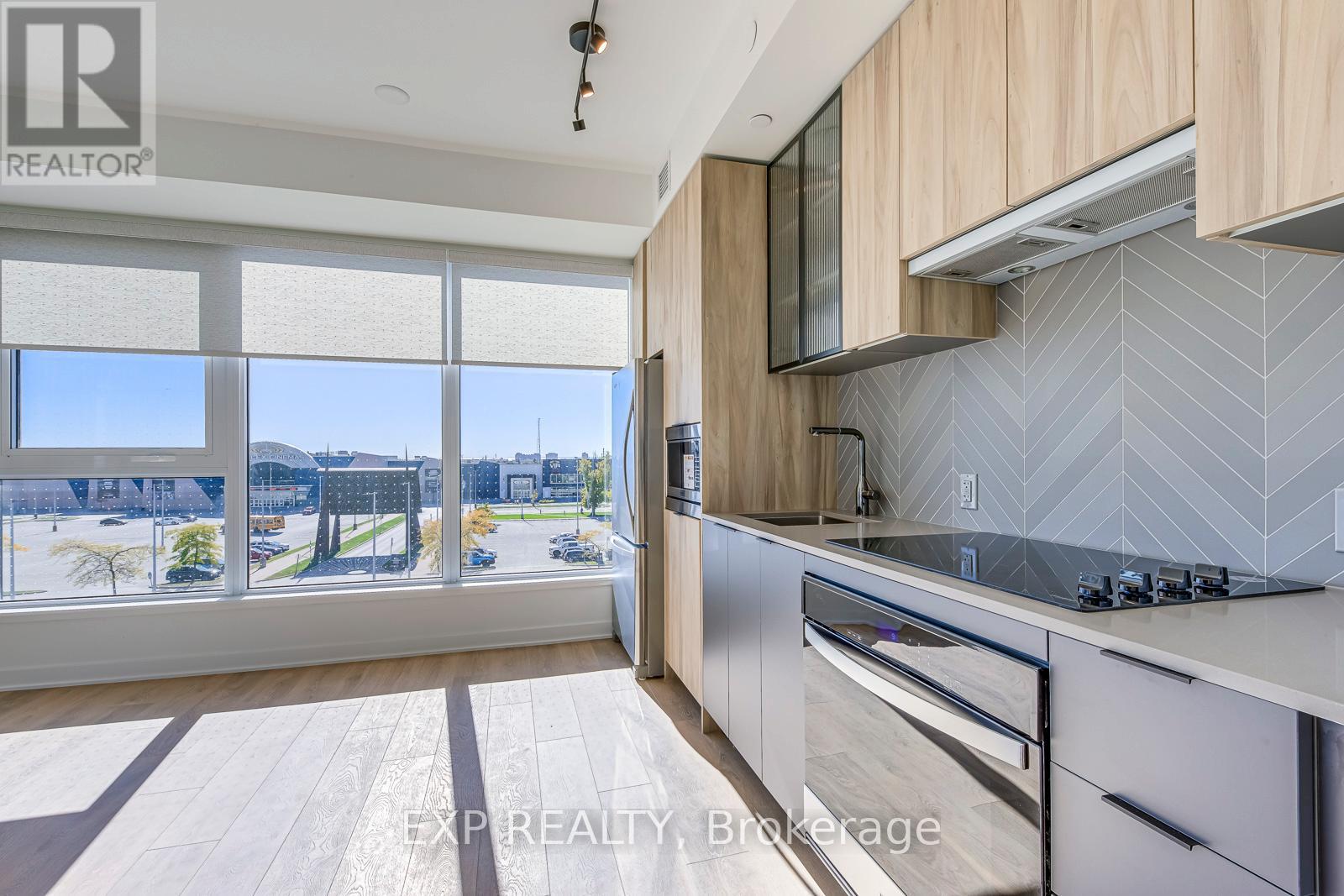 302 - 1037 The Queensway, Toronto, Ontario  M8Z 6C7 - Photo 7 - W12449304
