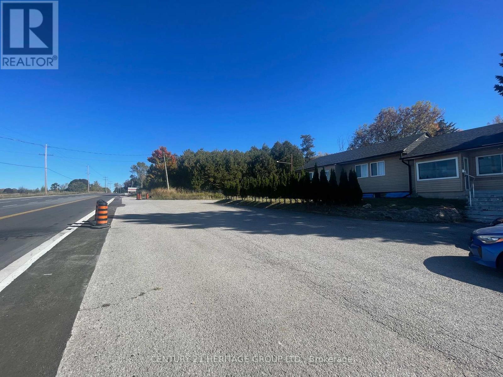 3745 Lloydtown-Aurora Road S, King, Ontario  L7B 0E7 - Photo 2 - N12469867