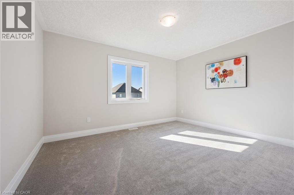 916 Valencia Court, Kitchener, Ontario  N2R 0R5 - Photo 23 - 40779385
