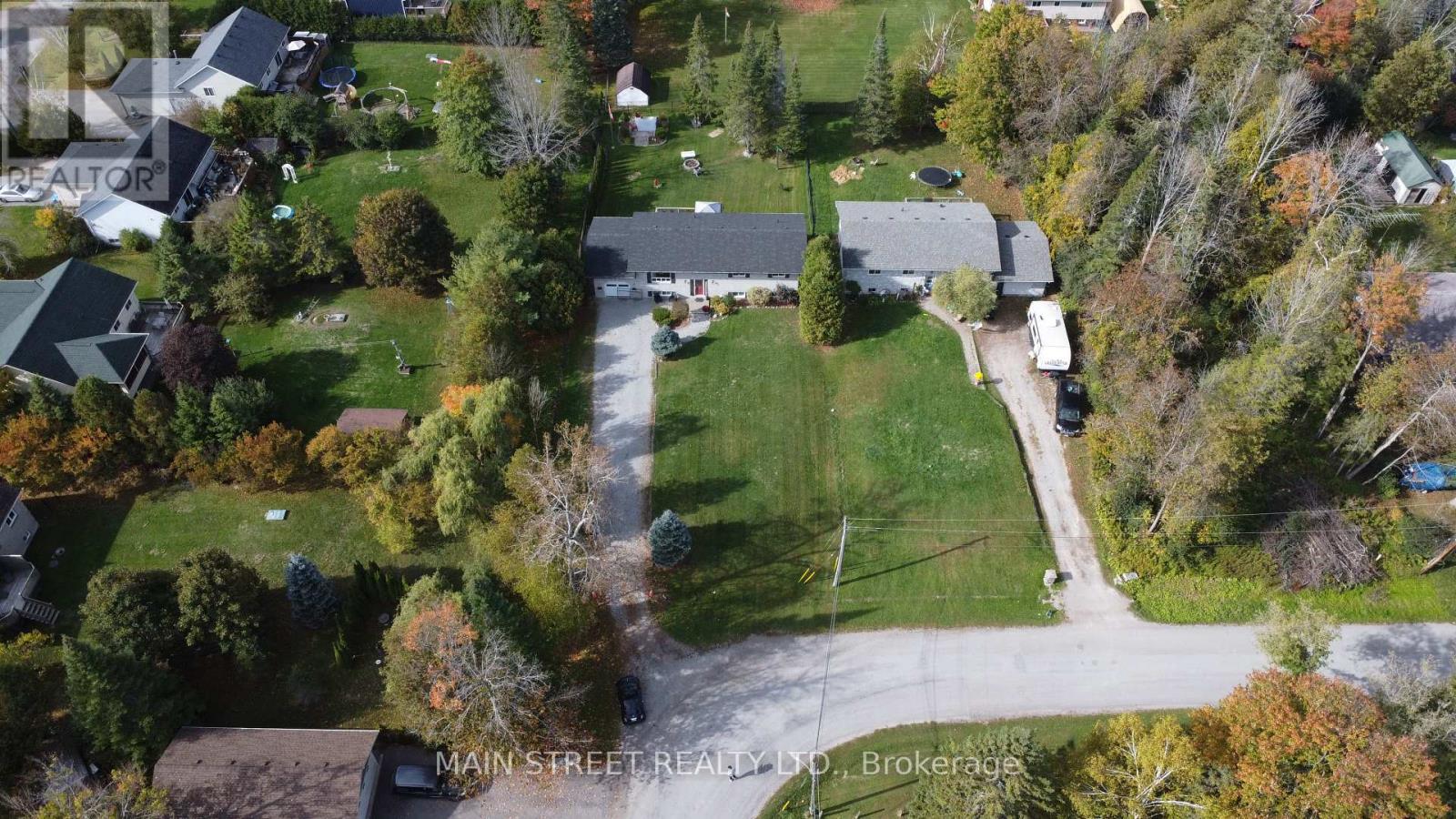 32 Beaverdale Crescent, Georgina, Ontario  L0E 1N0 - Photo 38 - N12460312