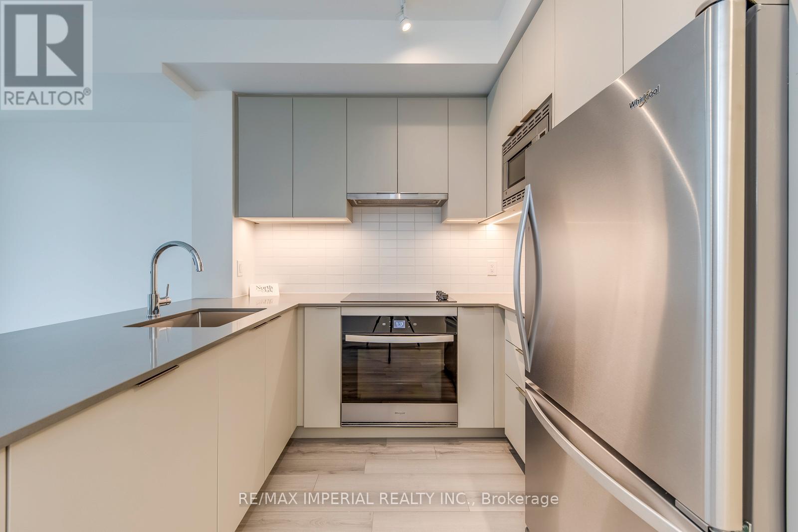 A1410 - 3079 Trafalgar Road, Oakville, Ontario  L6H 8C5 - Photo 10 - W12469877