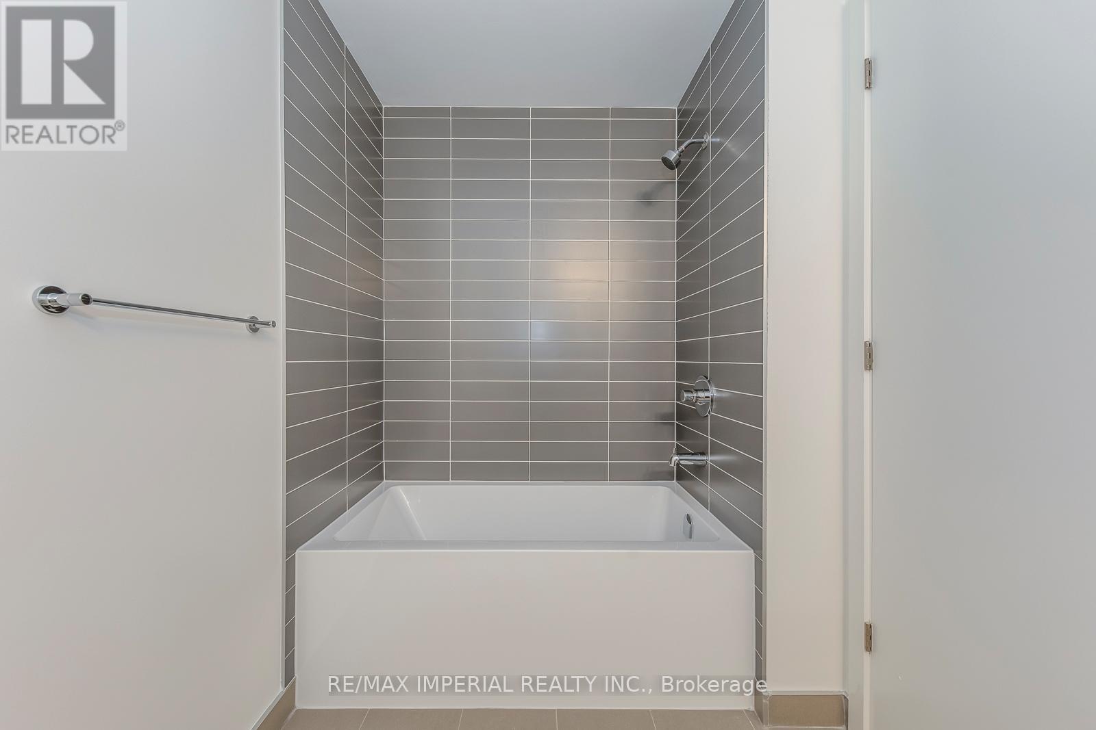 A1410 - 3079 Trafalgar Road, Oakville, Ontario  L6H 8C5 - Photo 22 - W12469877