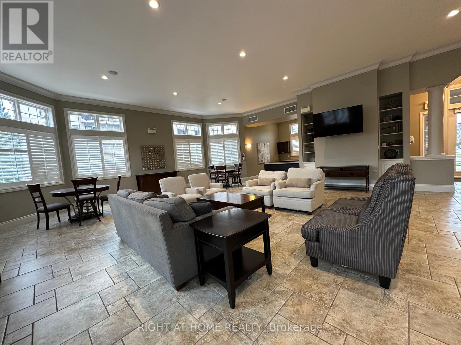 311 - 1370 Main Street E, Milton, Ontario  L9T 7S8 - Photo 39 - W12469880