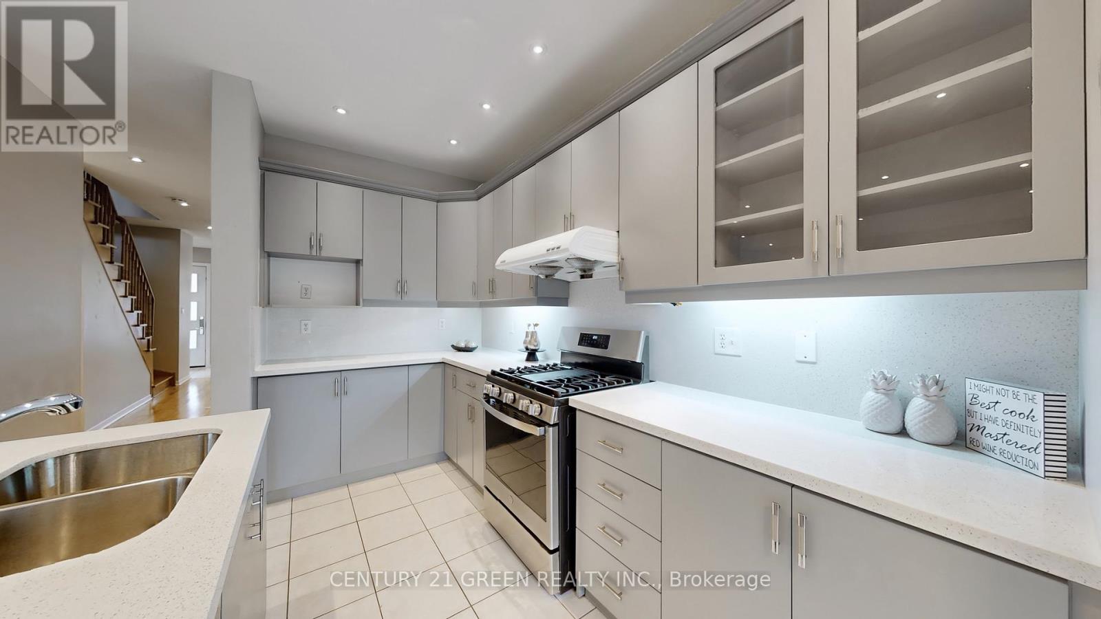3794 Arbourview Terrace, Mississauga, Ontario  L5M 7A9 - Photo 10 - W12468673