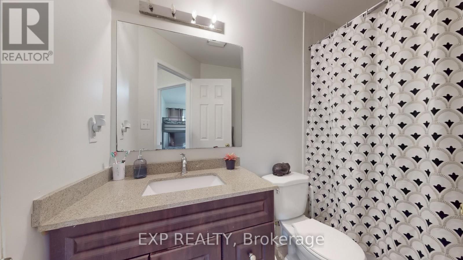 3896 Lacman Trail, Mississauga, Ontario  L5M 6N8 - Photo 34 - W12469359