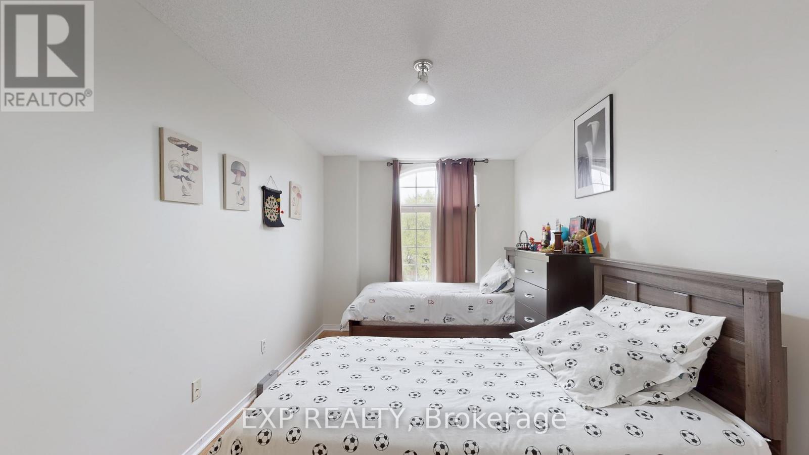 3896 Lacman Trail, Mississauga, Ontario  L5M 6N8 - Photo 29 - W12469359
