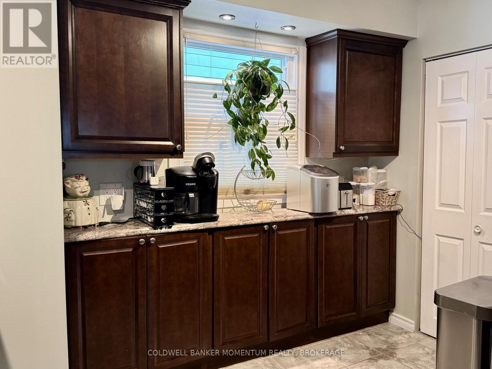 4819 Sixth Avenue, Niagara Falls, Ontario  L2E 4T8 - Photo 13 - X12469884