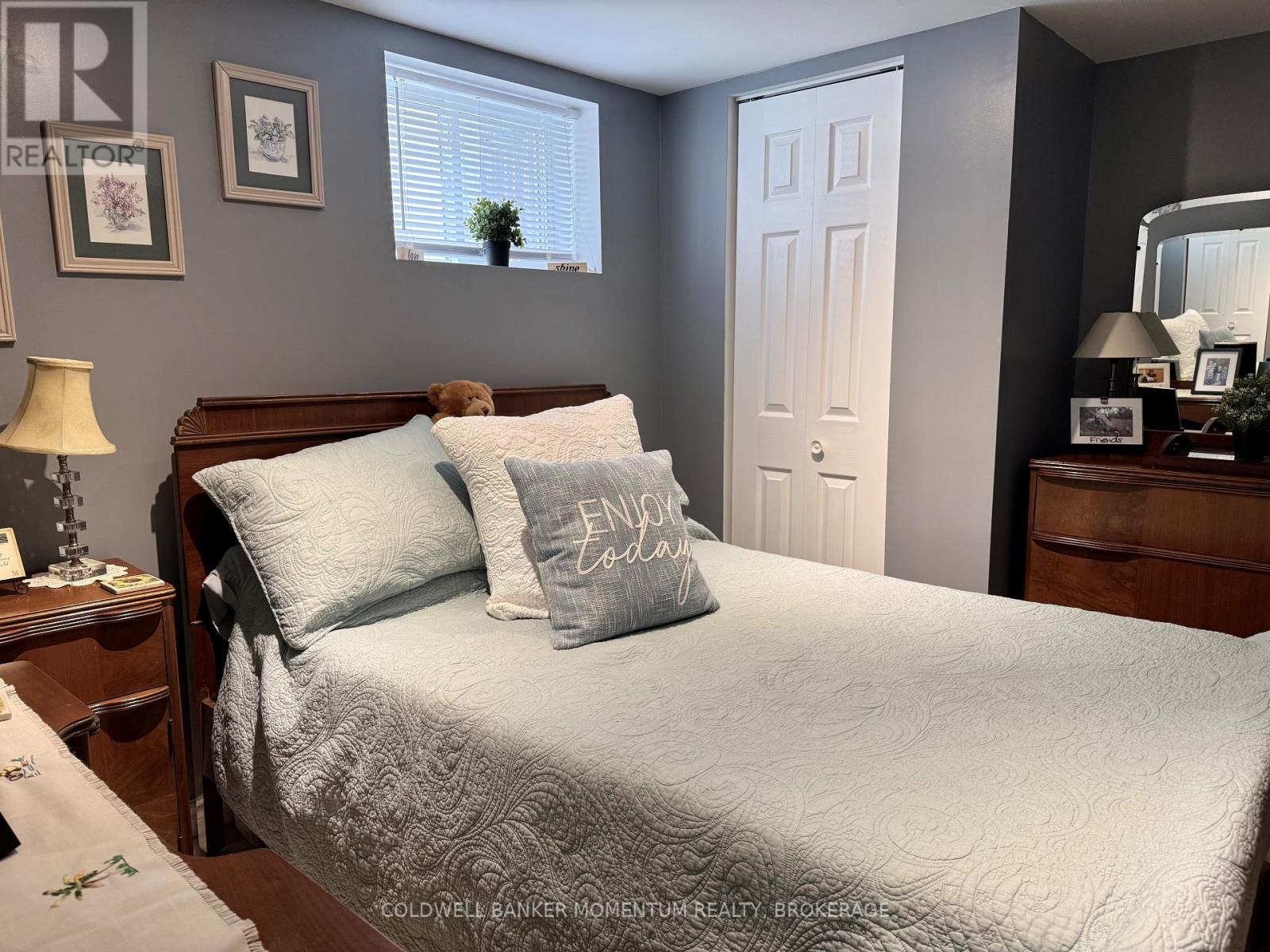 4819 Sixth Avenue, Niagara Falls, Ontario  L2E 4T8 - Photo 25 - X12469884