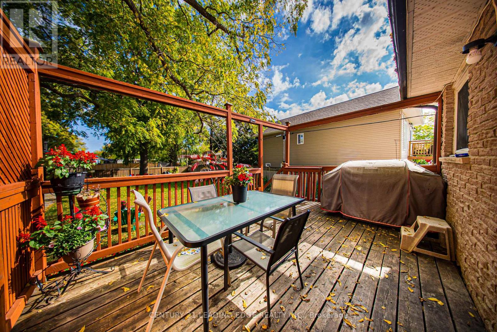 55 Lake Drive N, Georgina, Ontario  L4P 1A5 - Photo 31 - N12467639