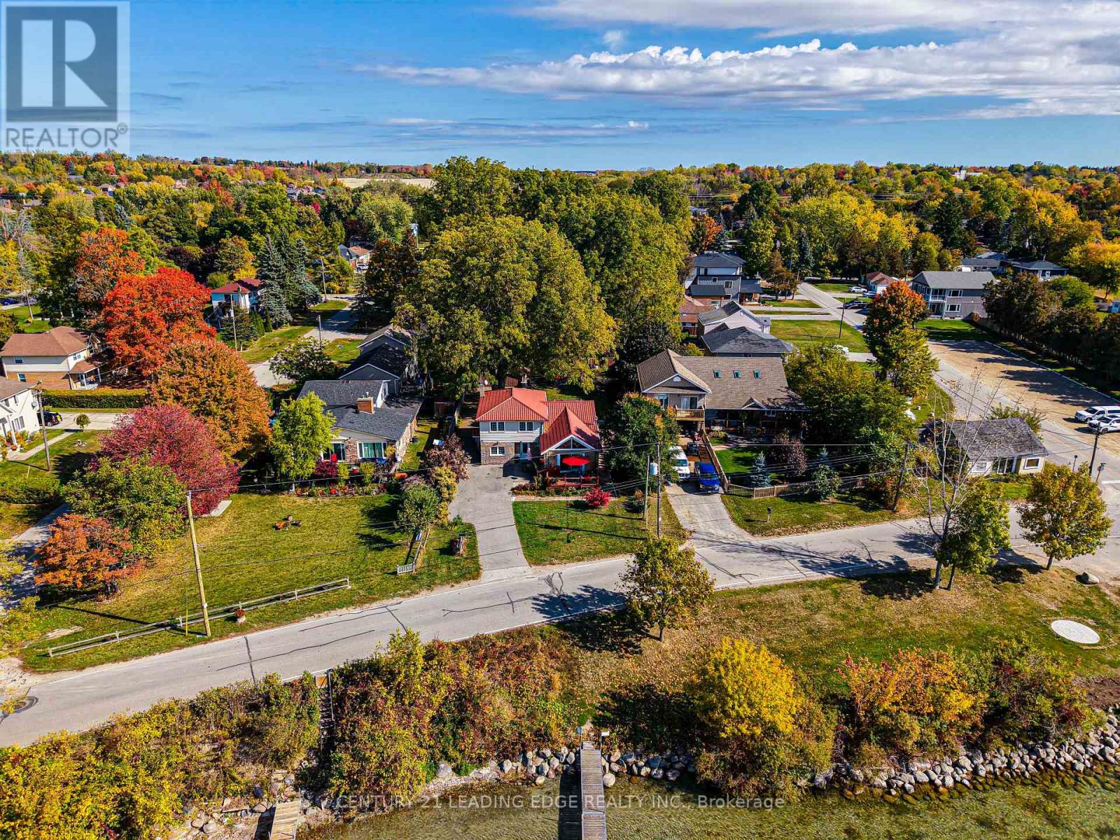55 Lake Drive N, Georgina, Ontario  L4P 1A5 - Photo 41 - N12467639