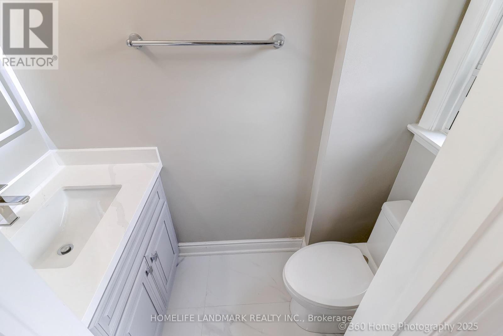 46 Bowerbank Drive, Toronto, Ontario  M2M 1Z8 - Photo 13 - C12469879