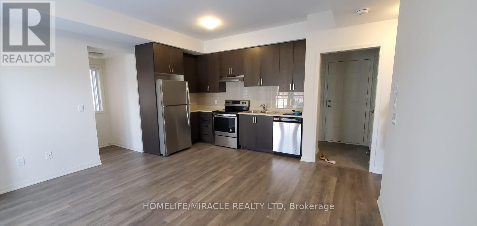 92 - 1 Beckenrose Court, Brampton, Ontario  L6Y 6G2 - Photo 3 - W12448906