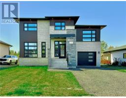 123 Hollybrook Crescent, Azilda, Ontario